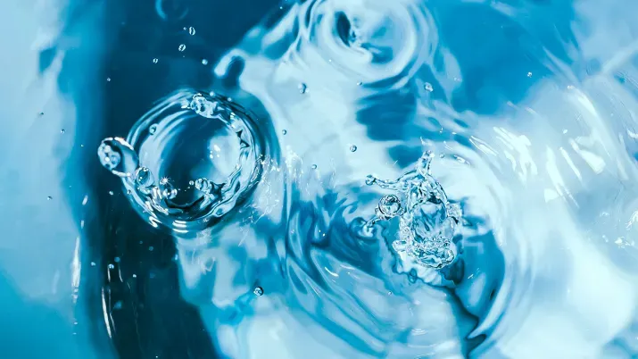 2025-11-12 Quanta Byte - The signals beneath the surface_teaser.jpg